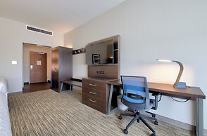 Holiday Inn Express & Suites Onalaska La Crosse Area by IHG