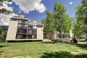 Large Condo in East Village Condo - Easy Walk to Super Bee - WH301 by 