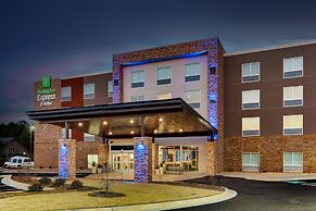 Holiday Inn Express & Suites Dawsonville, an IHG Hotel