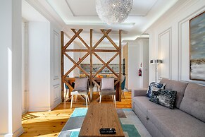 Great Location & Family Apartment