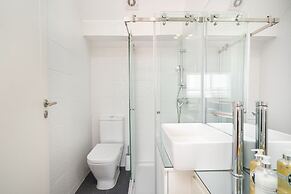 Premium River View Apartment