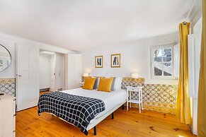 Santa Justa Prime Location