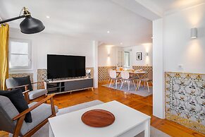 Santa Justa Prime Location