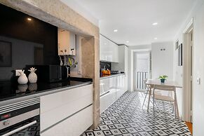 Santa Justa Prime Location