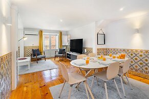 Santa Justa Prime Location