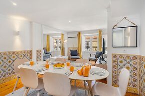 Santa Justa Prime Location