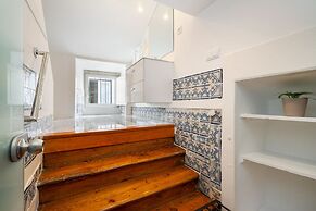 Santa Justa Prime Location