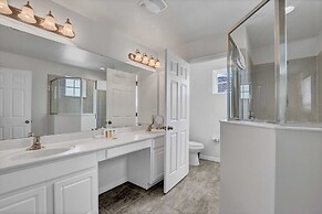 Lake View! Cozy 4BD Home Near Theme Parks With CDC Cleaning Standards 