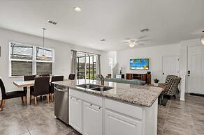 Lake View! Cozy 4BD Home Near Theme Parks With CDC Cleaning Standards 