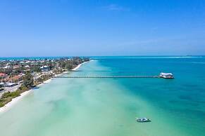 Captain's Quarters at Anna Maria Island Inn