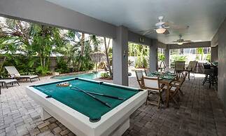 Coral Escape by AMI Locals