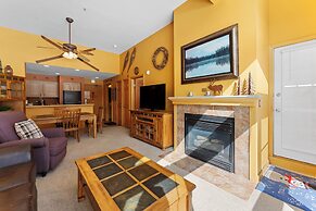 Lakeshore #1545 by Summit County Mountain Retreats