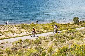 Lakeshore #1545 by Summit County Mountain Retreats