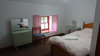 4-bed Property in Converted Coach House in Turriff