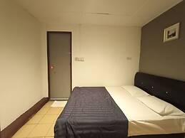 OYO 90117 Grand Vista