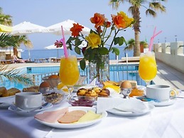 Apartment for Five, Swimming Pool, Near the Beach