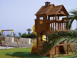 Apartment for 3 Persons, With Swimming Pool, Near the Beach