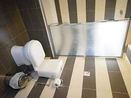 Holiday House for 8 Persons, With Swimming Pool