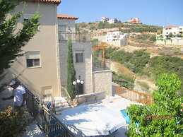 Beautiful Holiday House for 10 Persons, With Swimming Pool