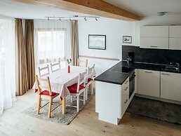 1: Three-room Apartment With Panoramic View