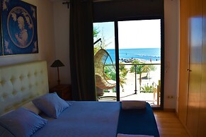 Barcelona Beachfront Apartment