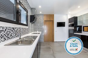 Luxury 47 - Deluxe Villa