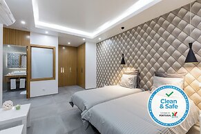 Luxury 47 - Deluxe Villa
