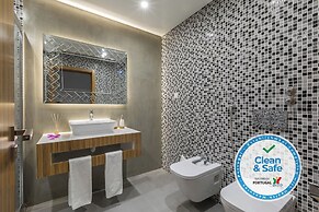 Luxury 47 - Deluxe Villa