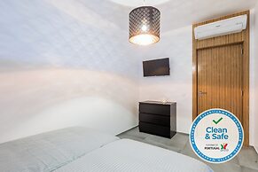 Luxury 47 - Deluxe Villa