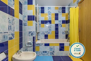 Villa With Private Pool, Garden, Terrace and Marina View