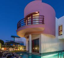 Villa With Private Pool, Garden, Terrace and Marina View