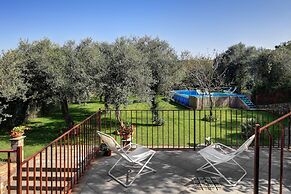 Stony Villa Volcano View