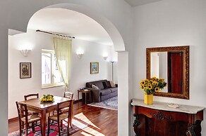 The Sound of Sun Apartment