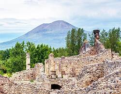 Light & Delight Apartment