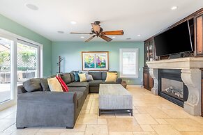 Luxury San Diego House: Beach, Pool & Pet-friendly by Redawning