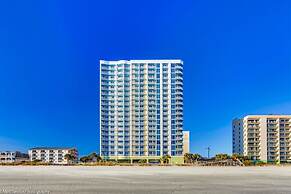 Towers On The Grove Condo