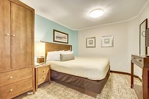 Towers On The Grove Condo