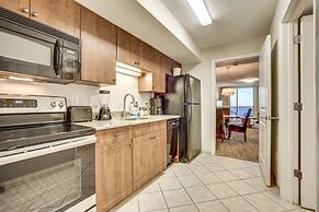 Towers On The Grove Condo