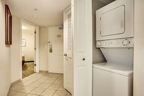 Towers On The Grove Condo