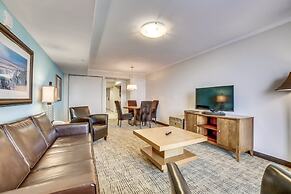 Towers On The Grove Condo