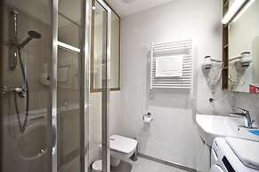 P&O Apartments Wolska Residence 165