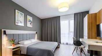 P&O Apartments Wolska Residence 165