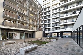 P&O Apartments Wolska Residence 165