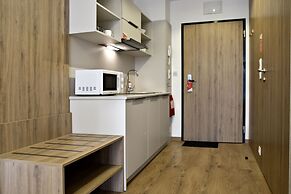 P&O Apartments Wolska Residence 165