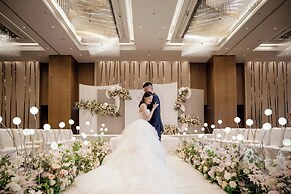 Sheraton Hong Kong Tung Chung Hotel