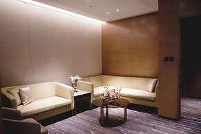 Sheraton Hong Kong Tung Chung Hotel