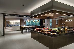 Sheraton Hong Kong Tung Chung Hotel