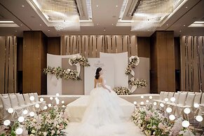 Sheraton Hong Kong Tung Chung Hotel