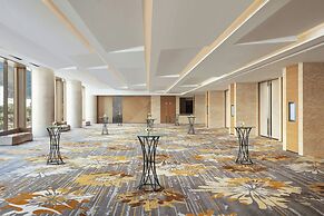 Sheraton Hong Kong Tung Chung Hotel