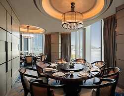 Sheraton Hong Kong Tung Chung Hotel